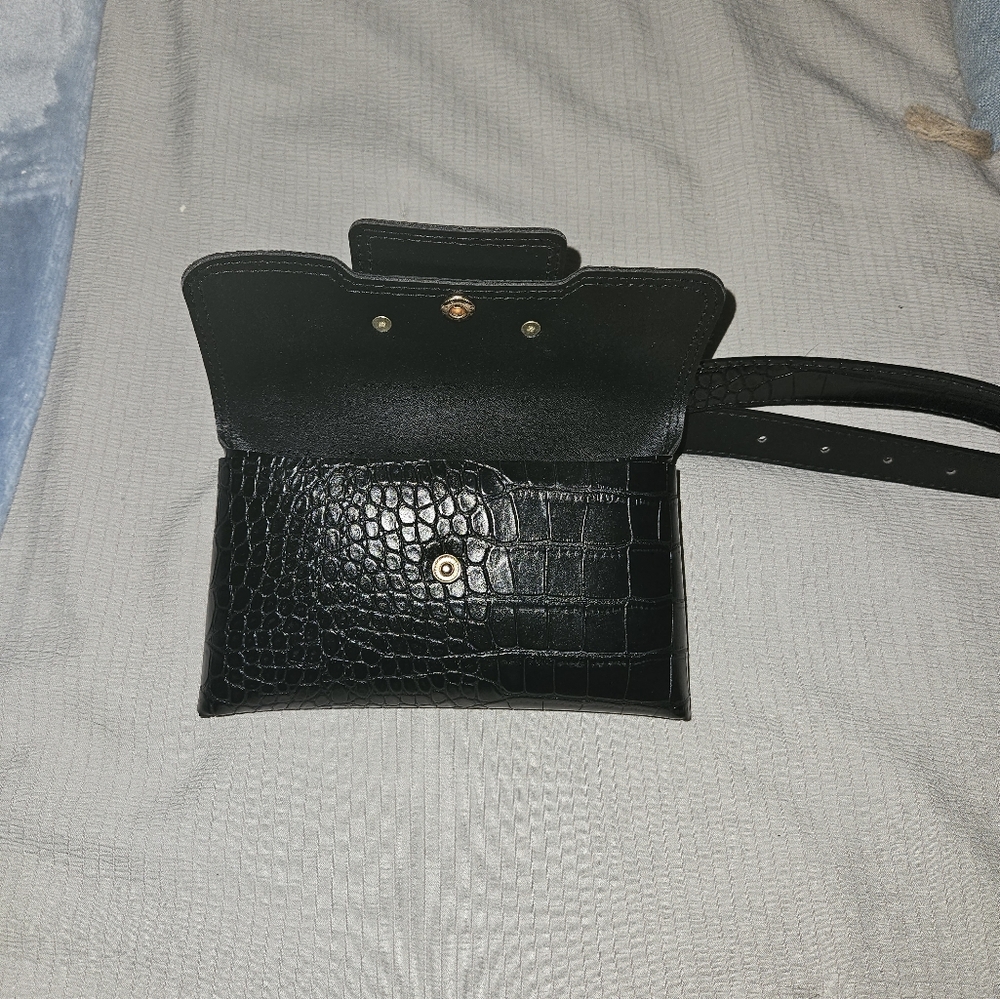 Fanny pack - Picture 2 of 3